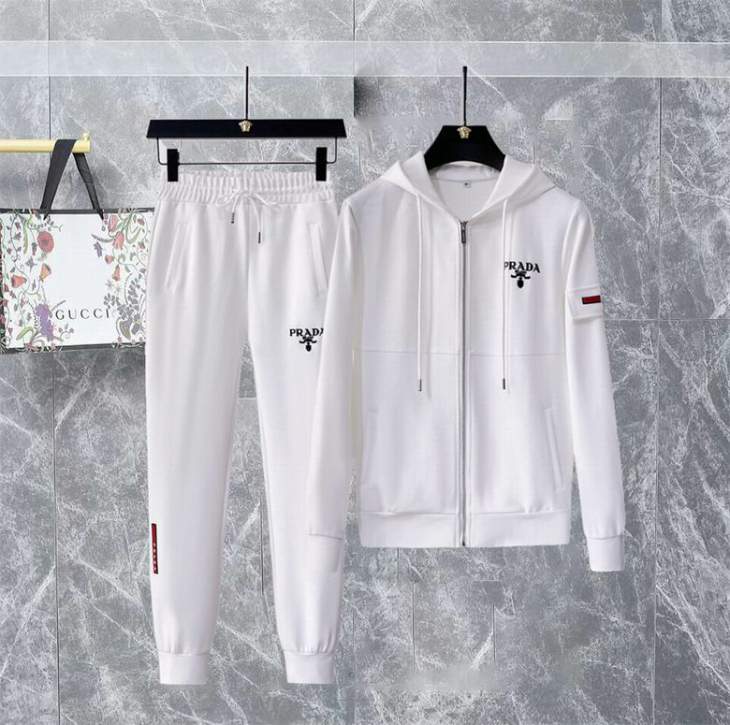 Picture of Prada Sweater Suits _SKUPradaM-4XL12yn0642098